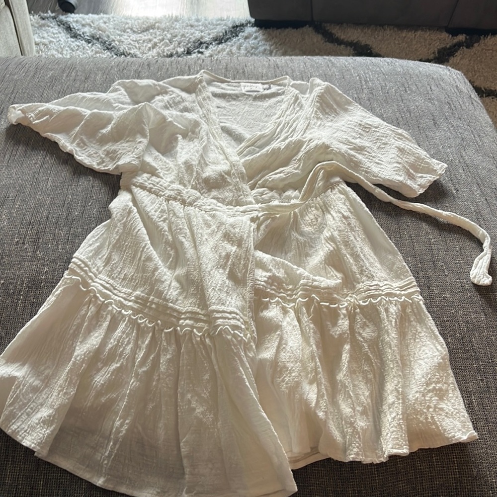 COMPANY FOR ONE WRAP DRESS WHITE - Picture 3 of 4